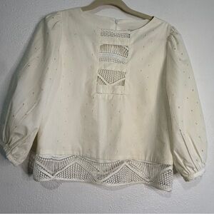 Snider 100% cotton embroidered top w/elbow-length sleeves, zippered back. Sz S